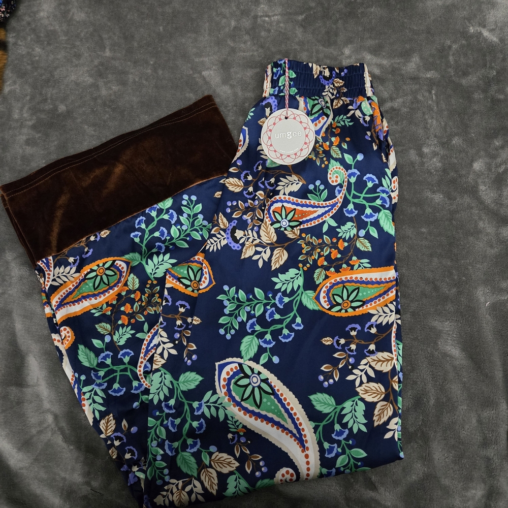 Umgee Paisley Velvet Trim Silky Pants Navy Size S